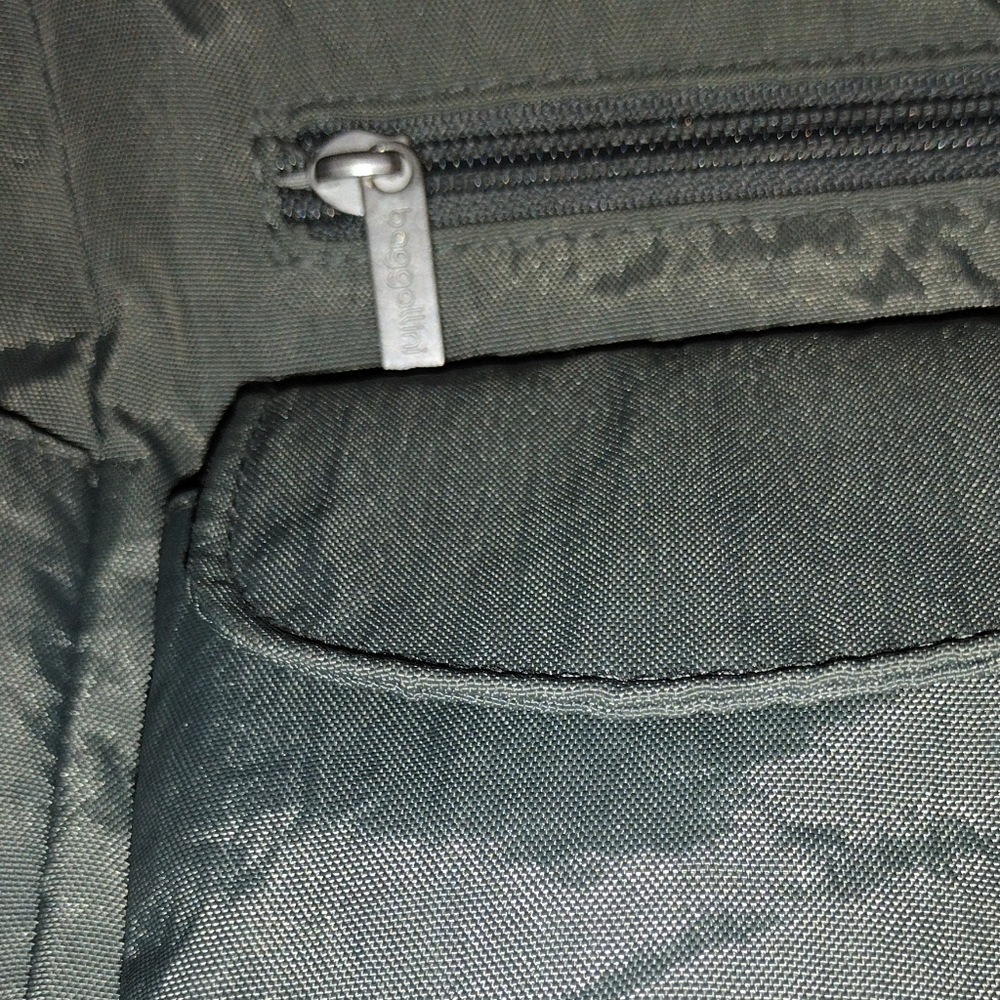 Baggalini Everyplace Gray Adjustable Shoulder Org… - image 3